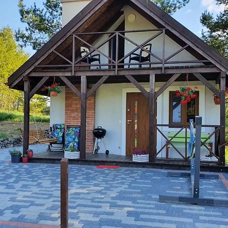 Domek Na Wsi U Wiktora Mikołajki エクステリア 写真